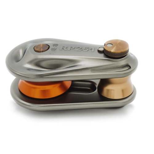 ce7fa3897e7bff567fabb6eb5d6cf842