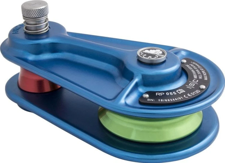 1821f8703528b09f730dc0757413868a